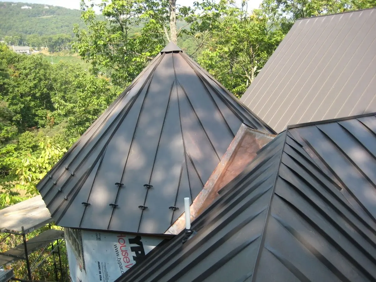 Professional Roof Tarp Installation by Craftsman Roofing in Saint Cloud
